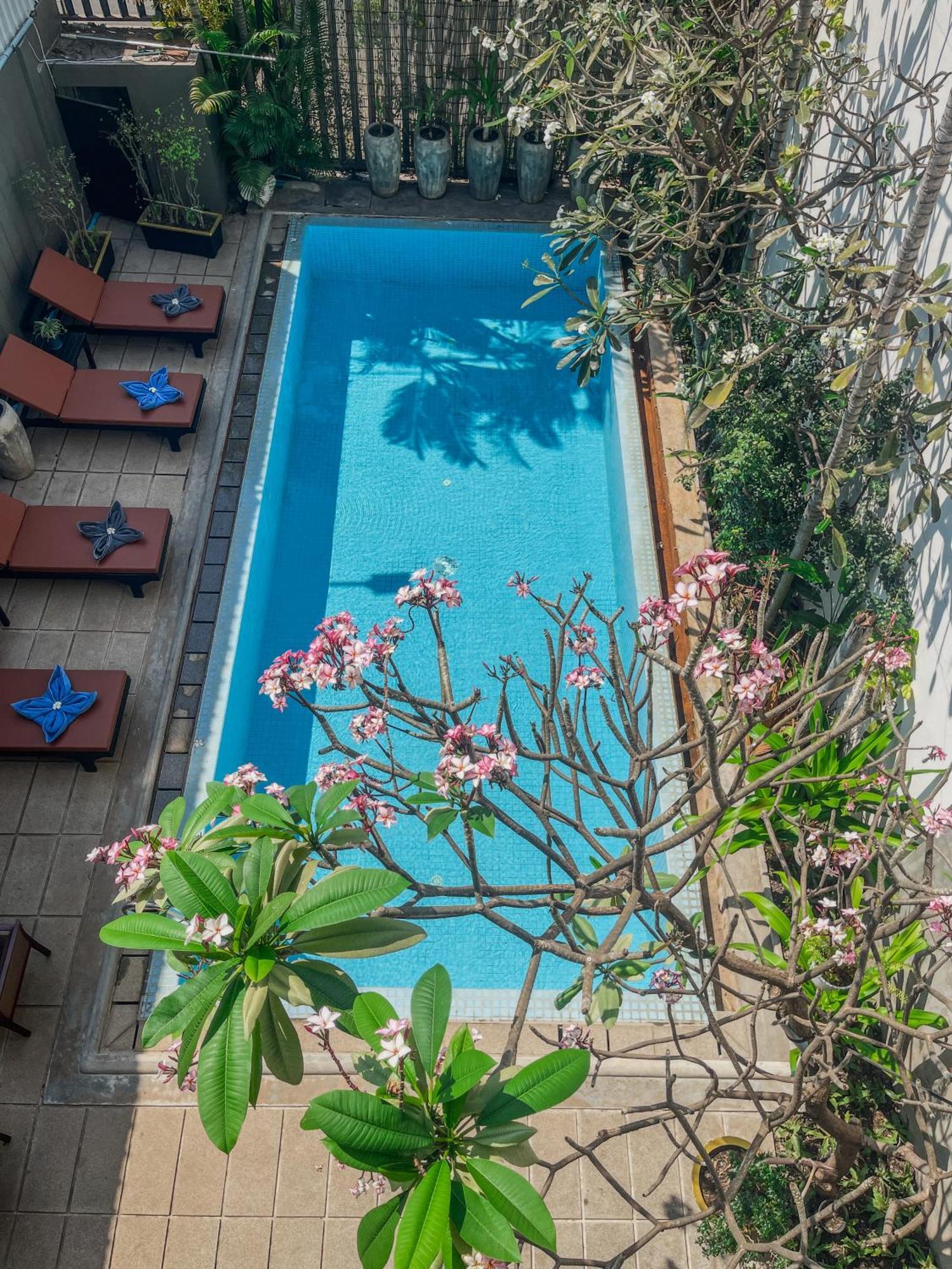 Dusit Hotel Сием Реап Екстериор снимка